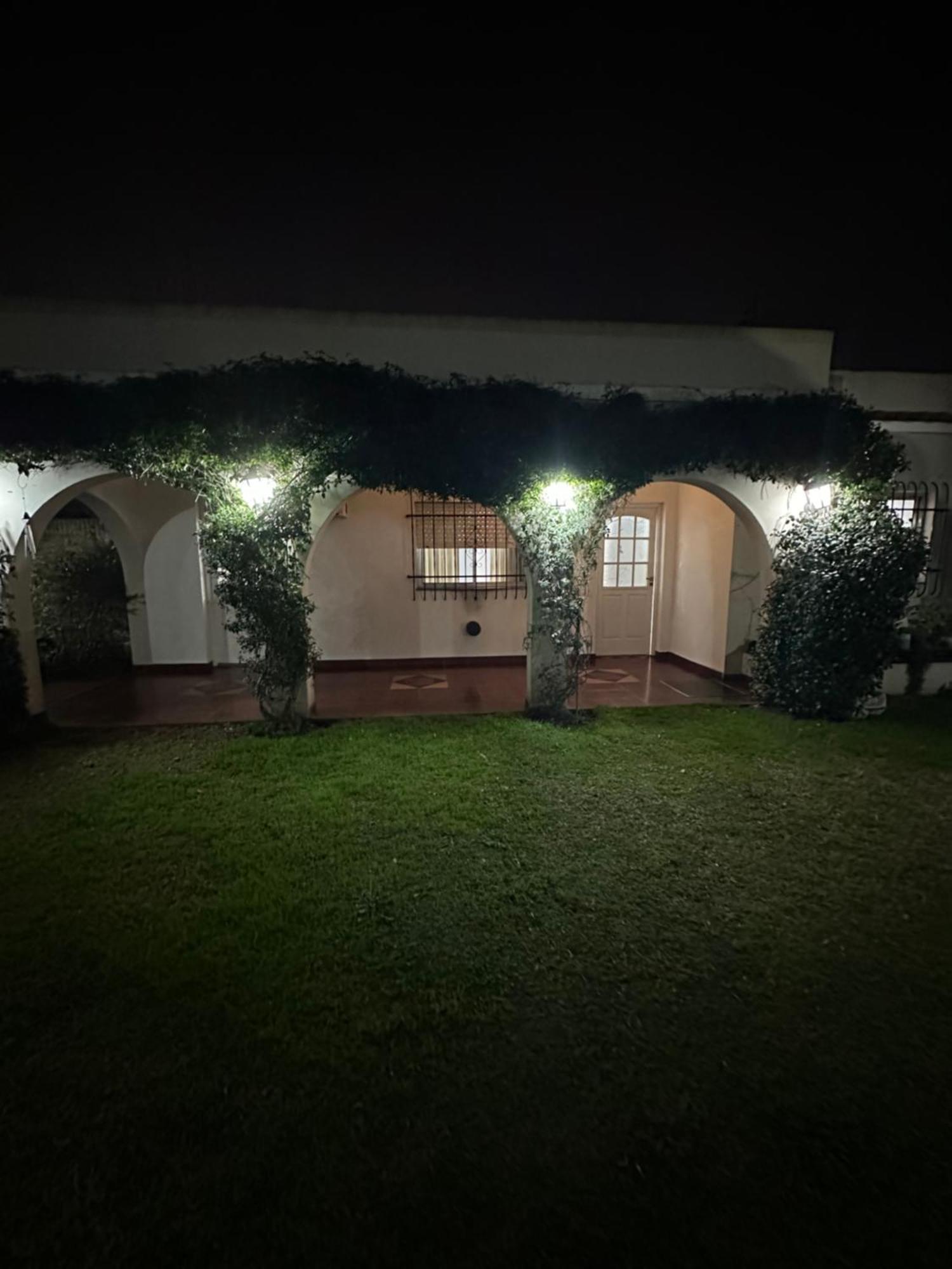 Lpr Express Eze Airport Otel Monte Grande Dış mekan fotoğraf